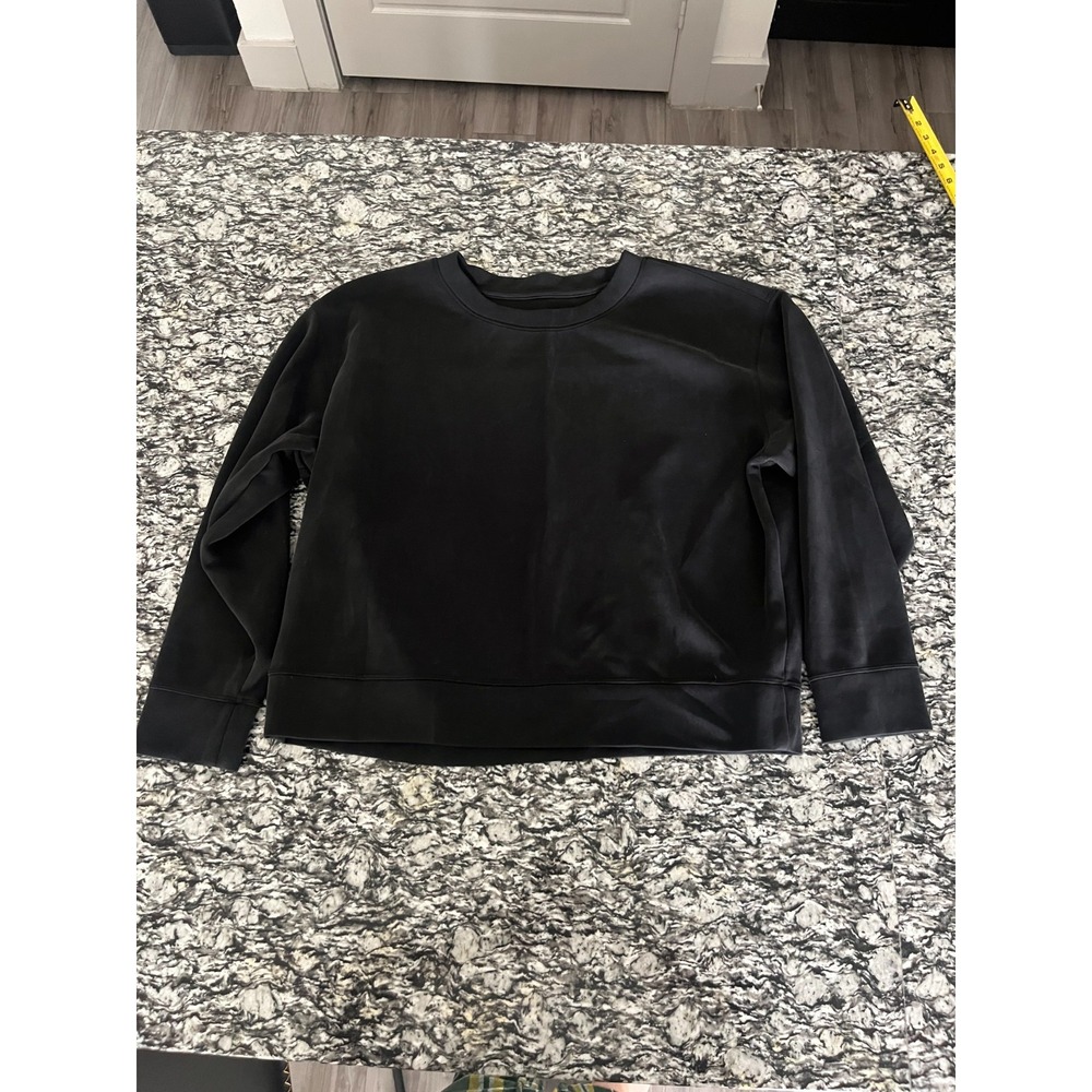 A New Day Velvet Sweatshirt Womens Large Black Crew Neck Long Sleeve Outdoor